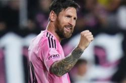 LOL决赛-塞尔塔维戈客场挑战巴塞罗那，梅西梅开二度