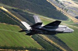 英雄联盟总决赛2025-绝境战吼，太阳末节狂飙击碎深圳，抢七生死局淬炼晋级之路