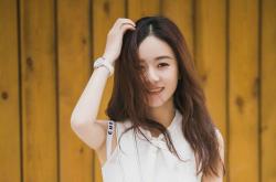 英雄联盟总决赛直播-双极博弈，莫兰特个人英雄主义与猛龙防守体系的终极对决