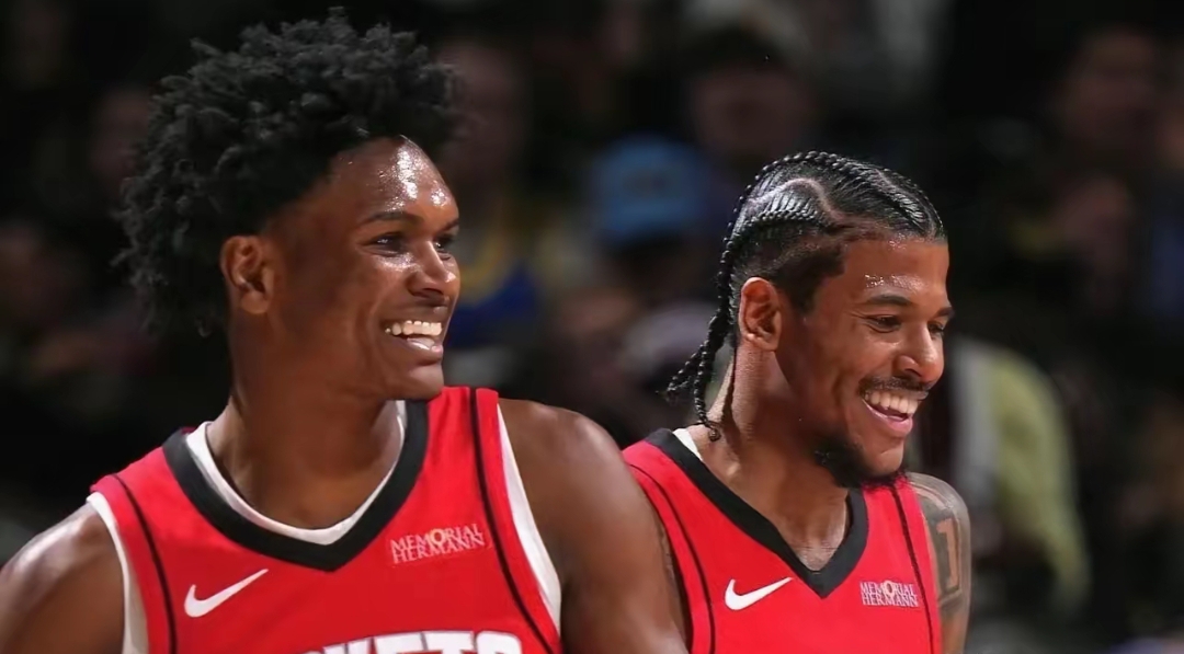 火箭全队九人上双,碾压太阳 火箭全队九人上双,碾压太阳