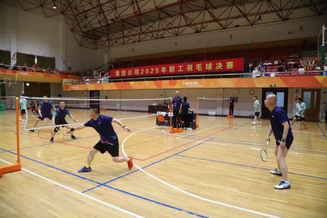 冷静与激情交织!羽毛球完美收官 冷静与激情交织!羽毛球完美收官