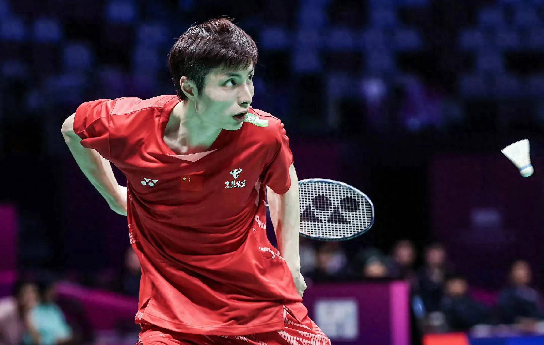 泰国队横扫印尼队,石宇奇惊艳四座 泰国队横扫印尼队,石宇奇惊艳四座