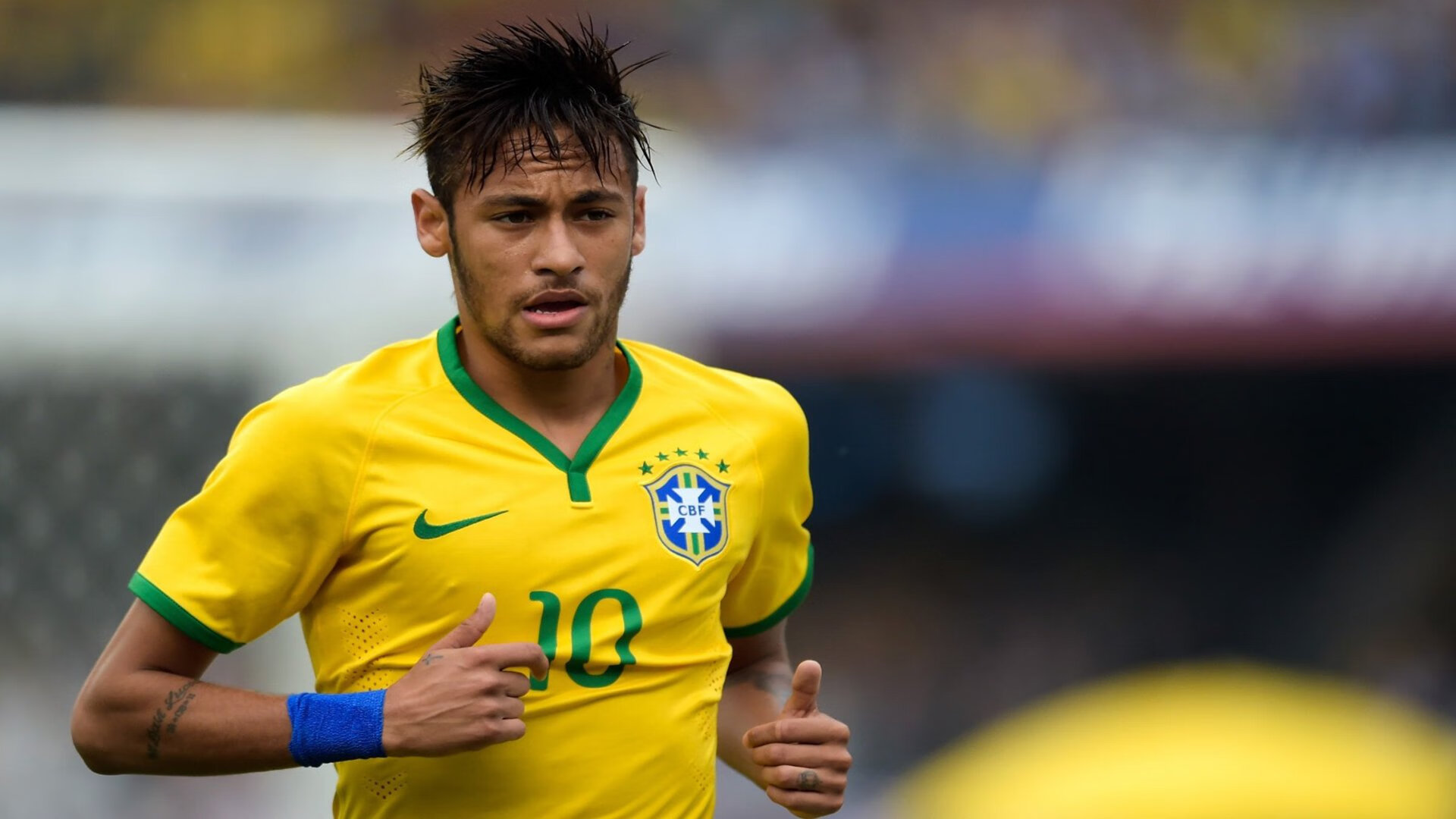 尼日利亚全面压制巴黎,迪亚斯全程高能输出