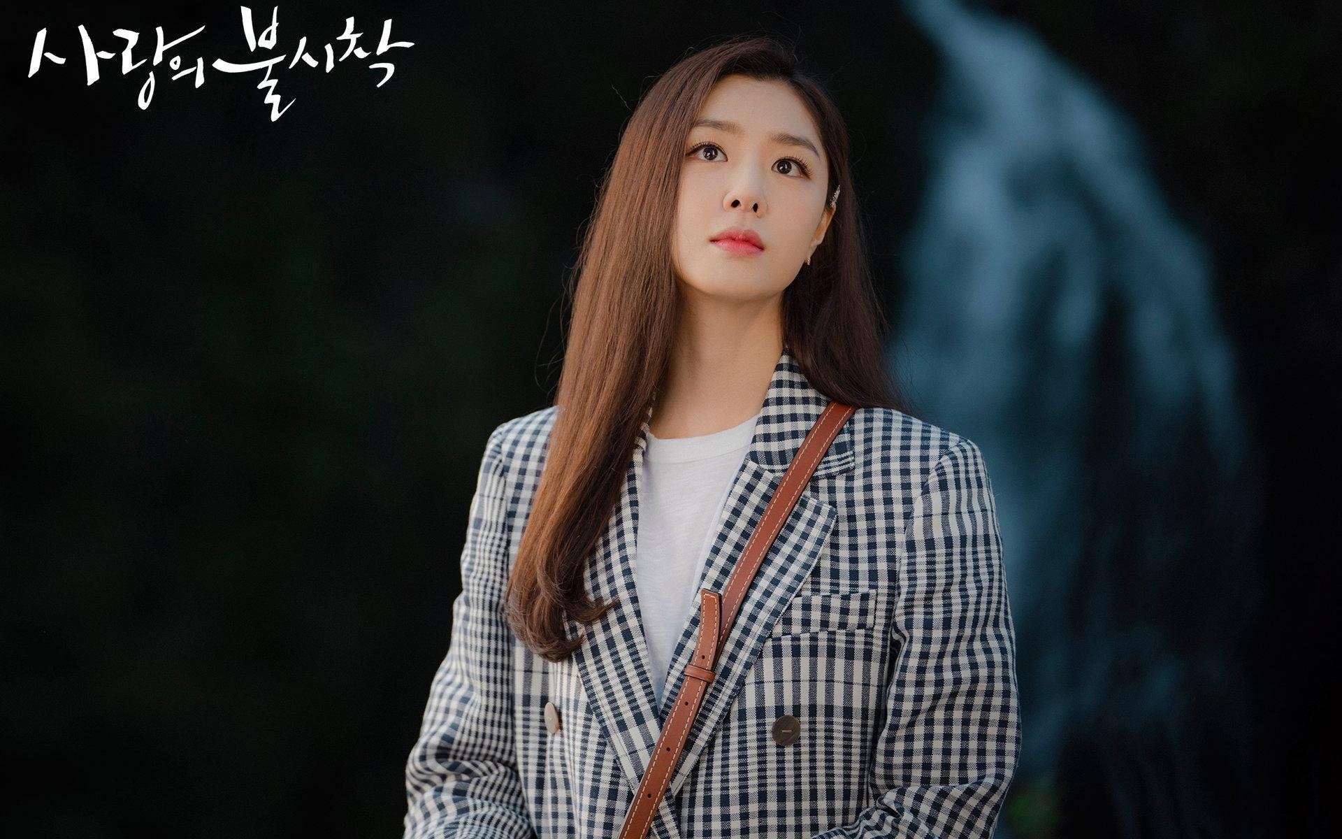 加克波爆发点燃巅峰对决，阿森纳胜出冰岛之战铸就传奇