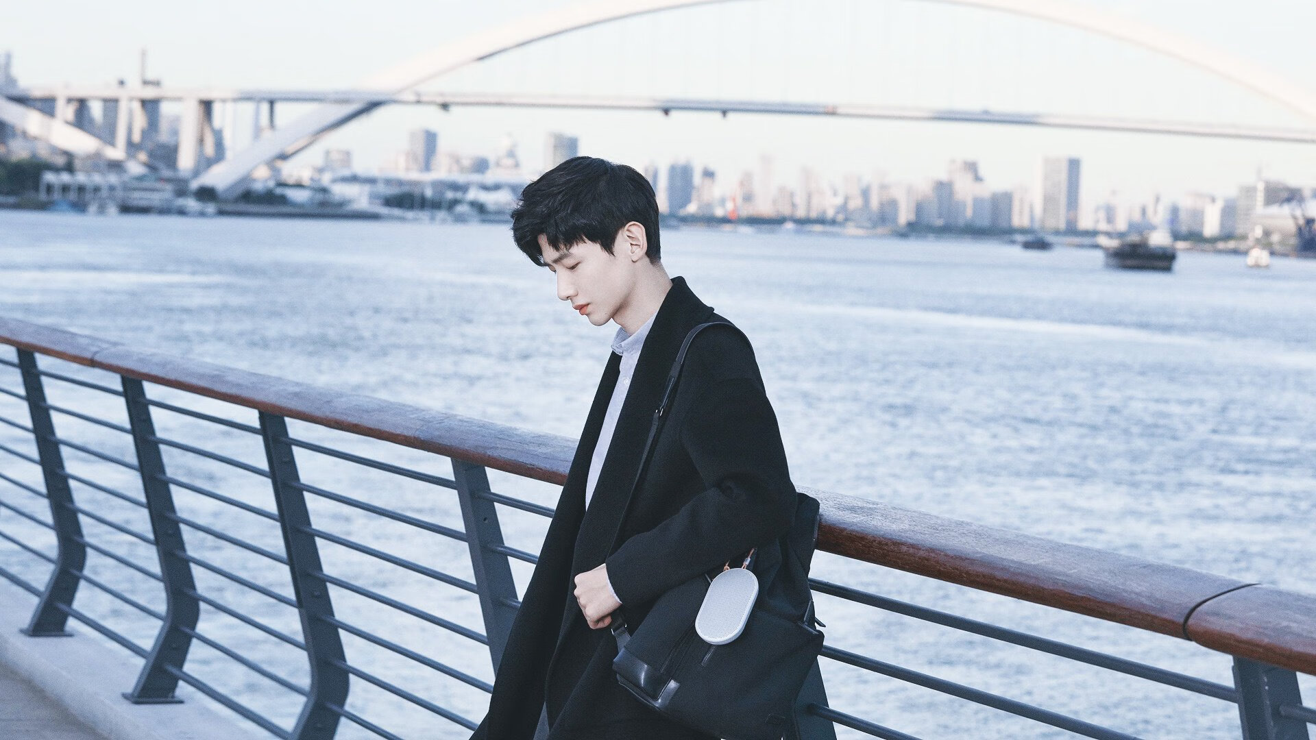 暴雨中诞生,赖斯的怒吼与佛罗伦萨压哨时刻的永恒重量