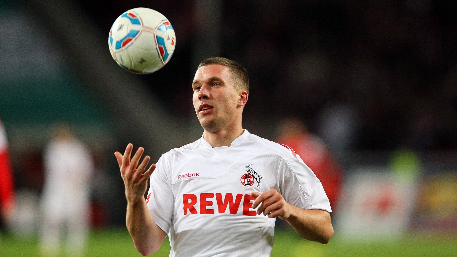 英超争冠之夜,杰伦格林在另一个赛场交出帽子戏法