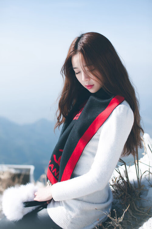 后卫神迹!斯通斯戴帽导演逆转,皇马3-1击溃摩纳哥