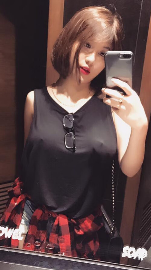 扛起全队！劳塔罗点燃梅阿查 踏平对手！拜仁扬威伊杜纳