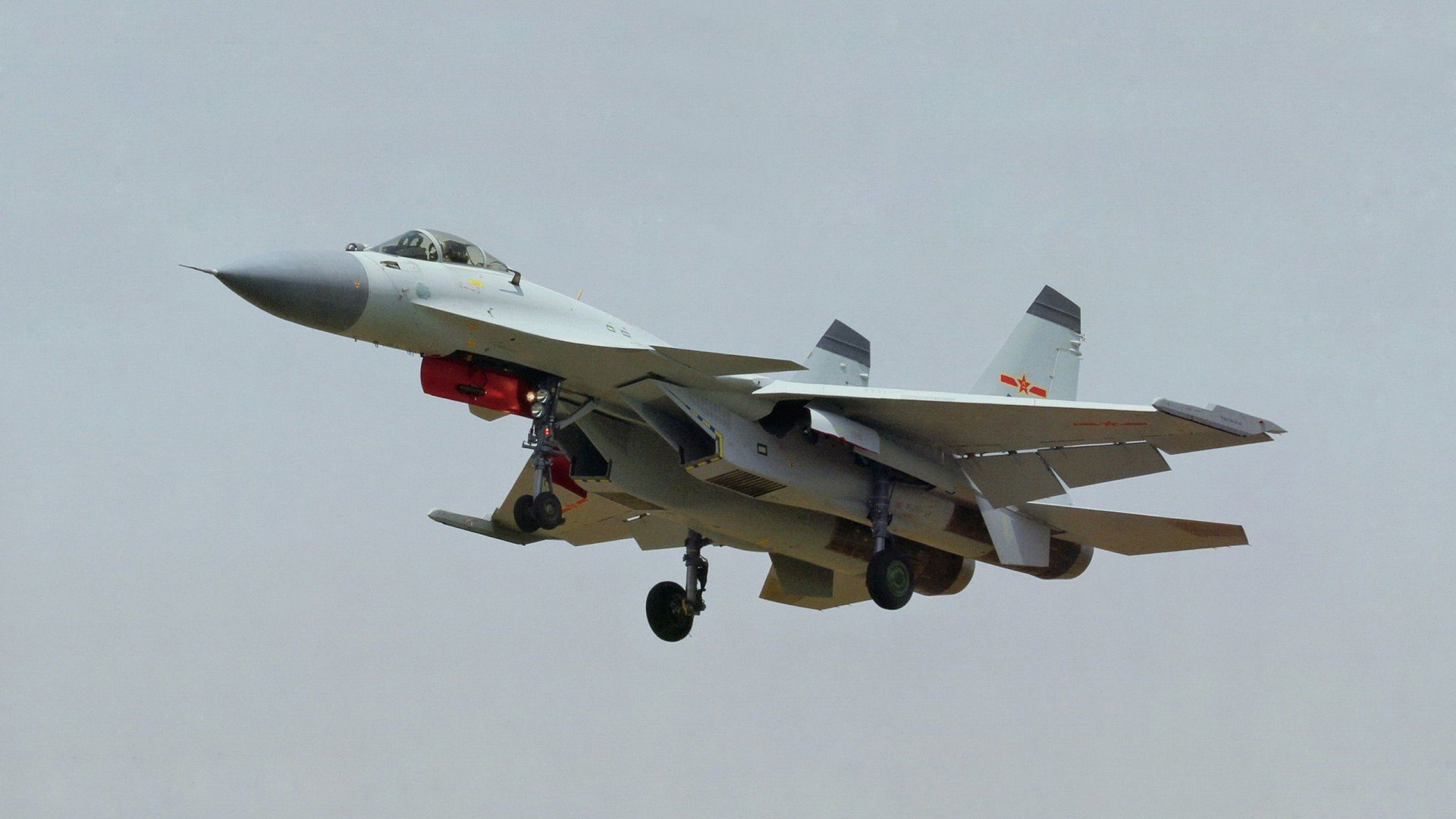 佩德里双响炮,AC米兰跨洲征服新西兰,友谊赛中的巨星闪耀